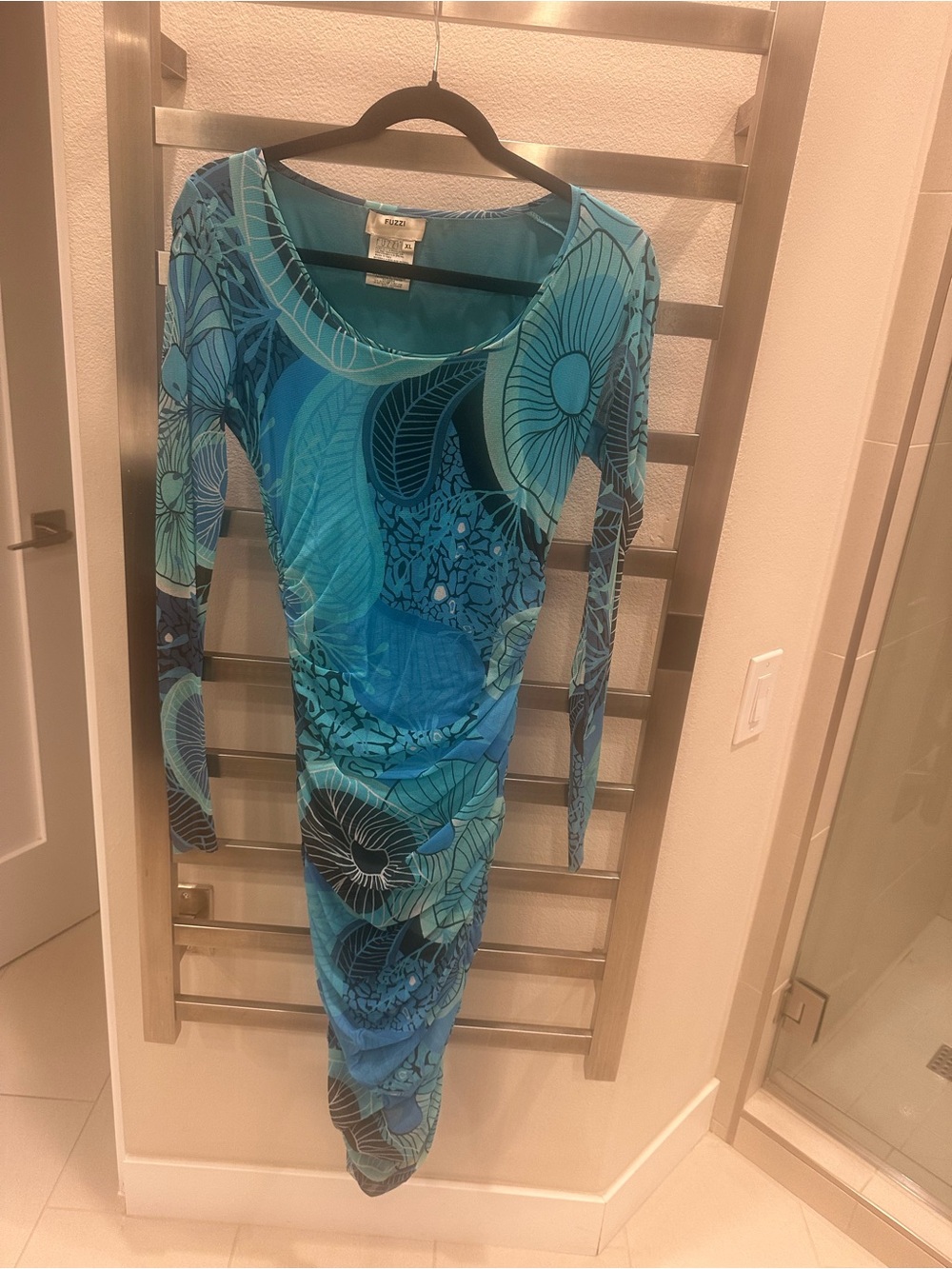 Blue Floral-Print Midi Dress with Scoop Neck